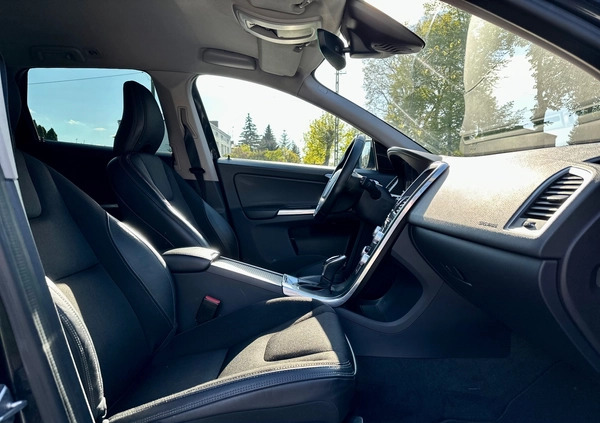 Volvo XC 60 cena 74900 przebieg: 225000, rok produkcji 2016 z Żarów małe 631